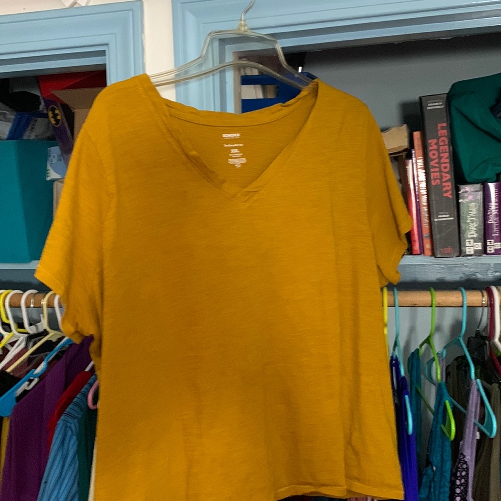 Sonoma Everyday Tee